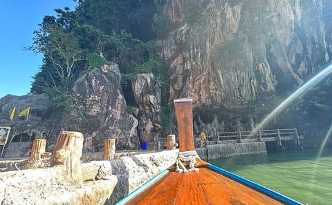 Sunrise to Phang Nga Bay and Jamebond Island Tour from Khaolak