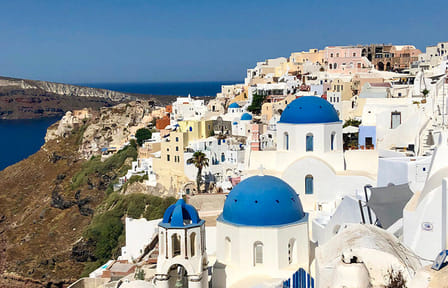 Golden Hour Photography Tour in Santorini, Greece