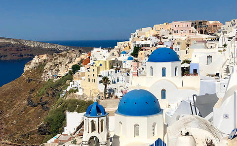 Golden Hour Photography Tour in Santorini, Greece