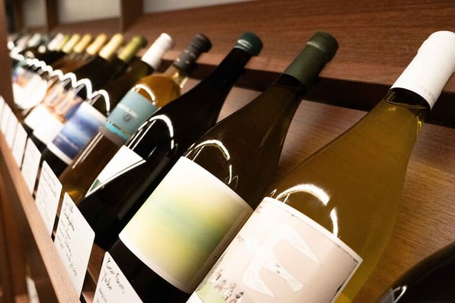 Hand-selected wines from small Japanese wineries across the country, from Hokkaido to Kyushu.