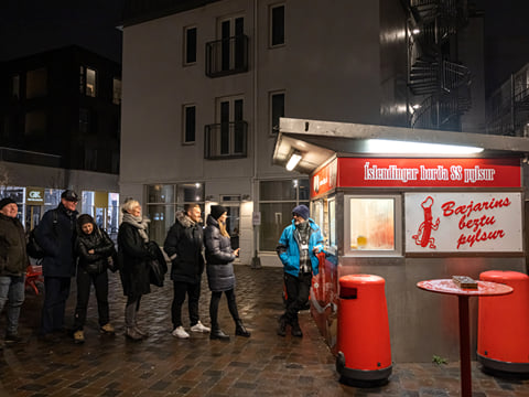 A queue in front of the most famous Hot Dog stand in Iceland