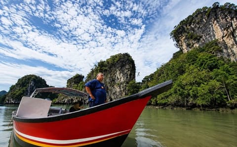 Private Langkawi Kilim Mangrove Geopark Tour with Two Face Beach