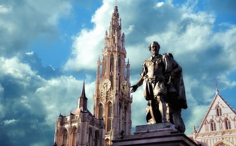 Walking Tour of Antwerp's Winter Festivities