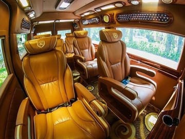 Hanoi To Sapa or Return Luxury Limousine Bus Transfer