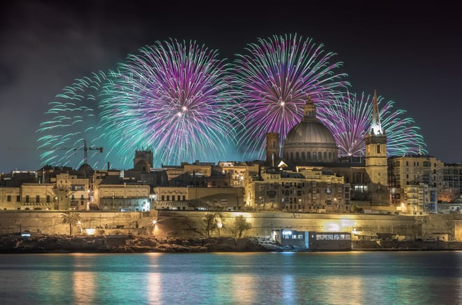 Fireworks Festival Cruise on the Fernandes (Including Buffet Dinner With Drinks) photo 6