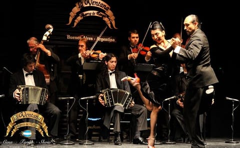 Tigre Delta Tour with Dinner and Tango Show in Buenos Aires