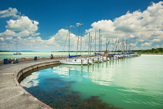Private Full Day Lake Balaton tour with lunch & wine tasting,and with ferry ride