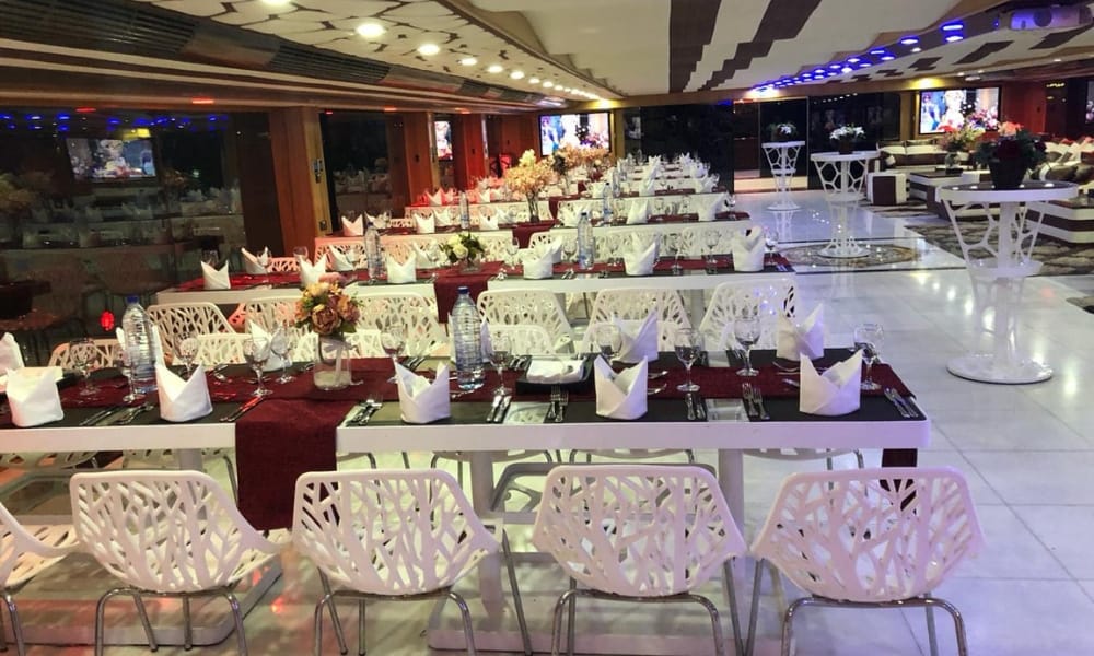 Dubai Lotus Mega Yacht Dinner Cruise Tour with Private Transfers 5