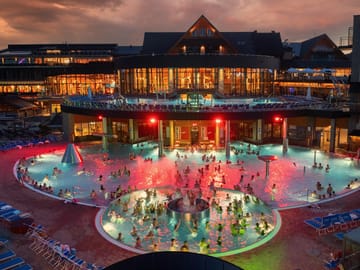 Chochołowskie Thermal Baths: Skip-the-Line Entry with Host