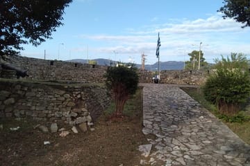 Ancient Plevrona and Messolonghi Day Tour with Meal
