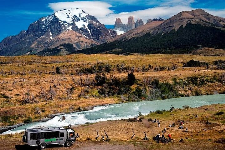 Torres del Paine Day Trip from El Calafate 2