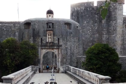 Dubrovnik History Walk and Scenic Boat Tour of Lokrum Island