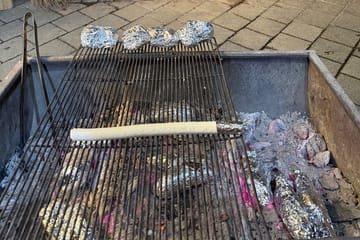 Seoul Jjimjilbang Experience with Sauna and Snacks