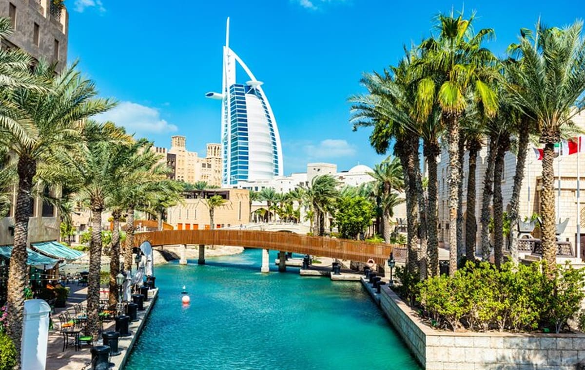 Dubai Half Day city Tour – Group Tour with Iconic Landmarks