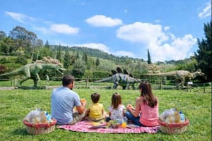 Lucca: Dinosaurs, Animals & Shows at Serbacco Family Park