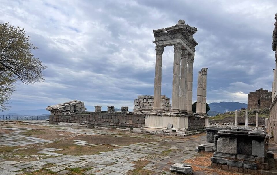 Private Cultural Tour of Ancient Pergamon in Bergama