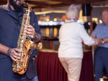 Luxury Dubai Canal Cruise with Music