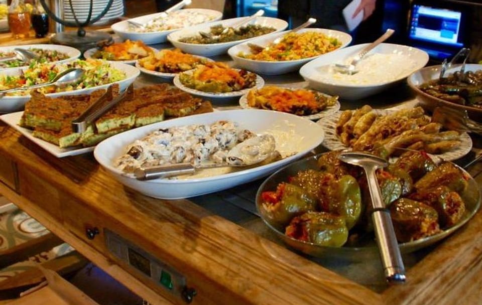 Turkish Food Walking Tour in Izmir