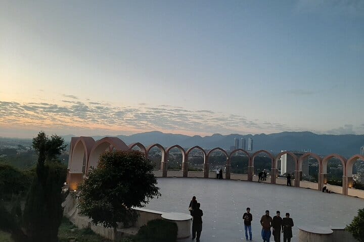 Islamabad and Rawalpindi Sightseeing Tour 5