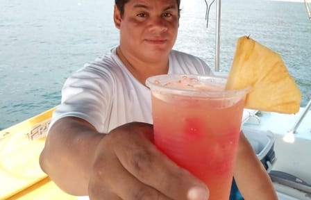 Public Catamaran Tour for Dolphin Watching in Tamarindo