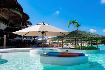 Phuket: Blue Tree Water Park and Beach Club