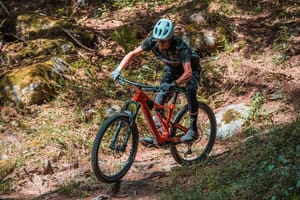 Chamonix: eBike tour around the Mont Blanc advanced level