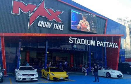 Experience Live Muay Thai Boxing in Pattaya City