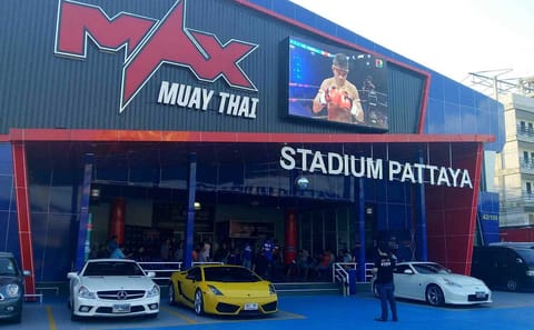 Experience Live Muay Thai Boxing in Pattaya City