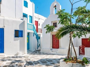 Mykonos town