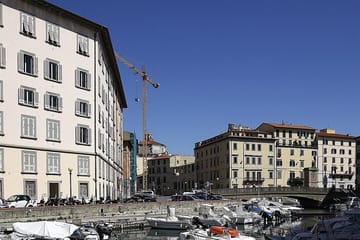 Private Historic Walking Tour in Livorno's Heritage Districts