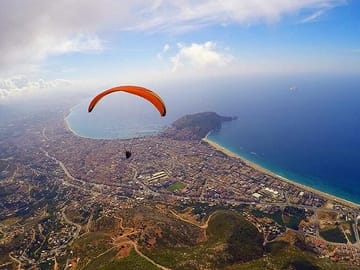 Tandem Paragliding Adventure Over Alanya's Coastline