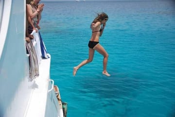 Private Boat Trip for Snorkeling and Fishing from Hurghada