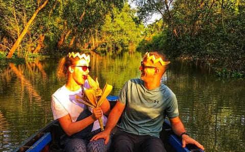 Mekong River Sunset Cruise and Cultural Experience in Can Tho