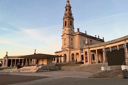 Fátima, Nazaré & Óbidos: A Scenic Day Trip from Lisbon