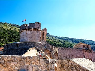 Dubrovnik History and Scenery City Tour from Pile Gate