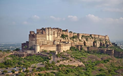 9-Day Golden Triangle Rajasthan Tour with Jodhpur & Udaipur