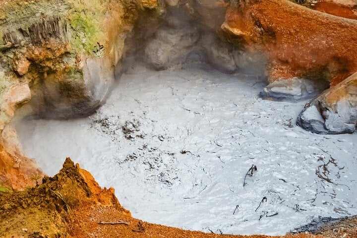 Rincon Volcano Park hike, Oropéndola Waterfall & Hot Springs 4