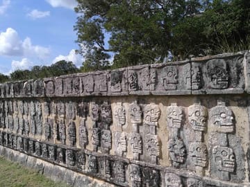 See Chichen-Itza with a private guide