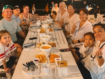 Koh Samet Island Tour with Dinner and Fire Show from Pattaya