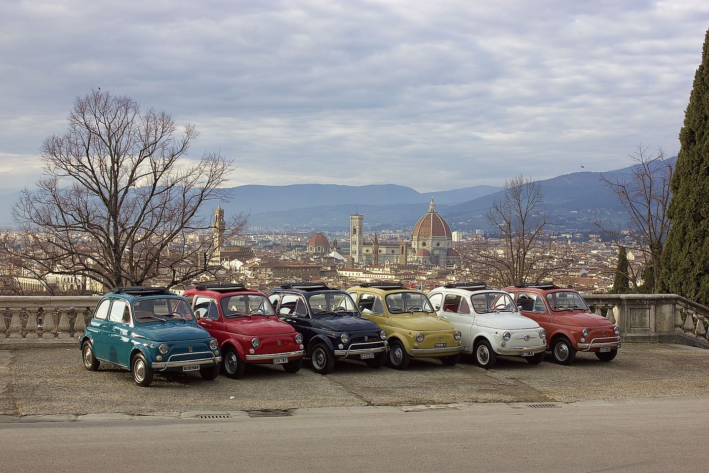 Fiat 500 Sunset Tour: Classic Chianti Wine Experience with Dinner