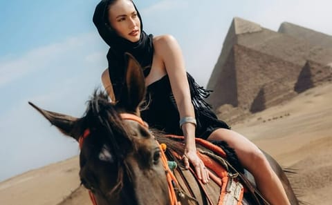 Half-Day Giza Pyramids Tour with Camel Ride and Lunch