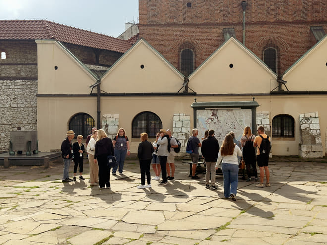 Cracow: Jewish Quarter Kazimierz Guided Tour 3