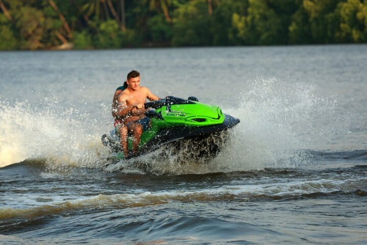 Jet Skiing in Bentota 6