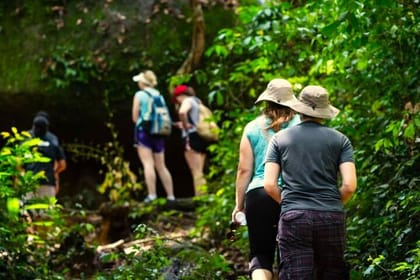 Kbal Spean Trekking Tour with Banteay Srei and Landmine Museum