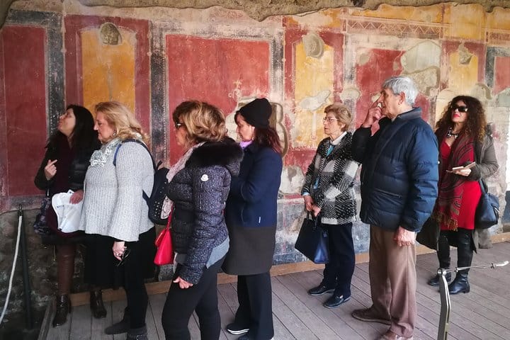 Group tour, Pompeii and wine & food tasting winery Cantina del Vesuvio (6 hours) 10