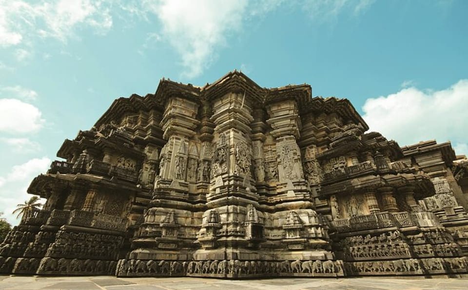 Belur and Halebeedu Heritage Tour from Mangalore