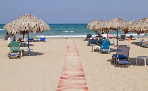 Wheelchair Accessible Day Tour of Rethymno and Kournas