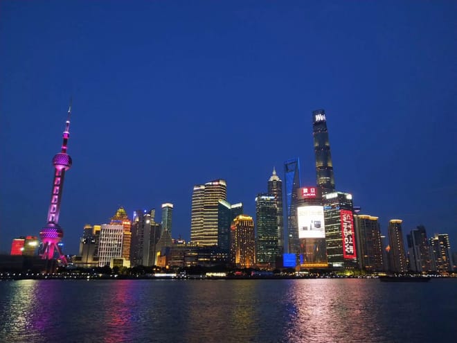 Shanghai Private Day Tour: Yu Garden, Jade Buddha Temple, River Cruise, and More