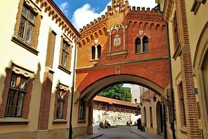 Krakow Old Town Mysteries: Exploration Game and Tour