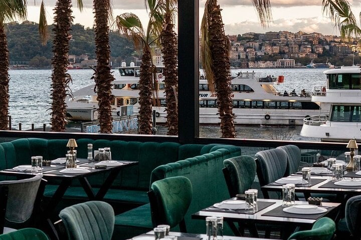 Istanbul Luxury Bosphorus View Tavern Dinner & Belly Dance Show 7
